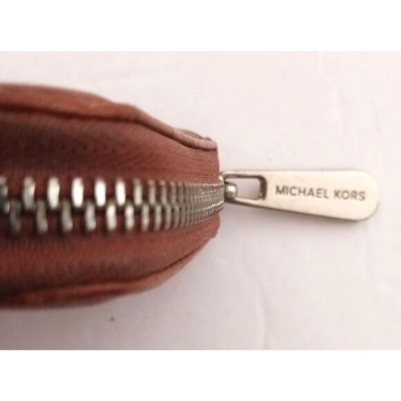 Michael Kors Brown Pebbled Leather 4X5 Zip Around Wallet Silver Leather Lining - Picture 3 of 9